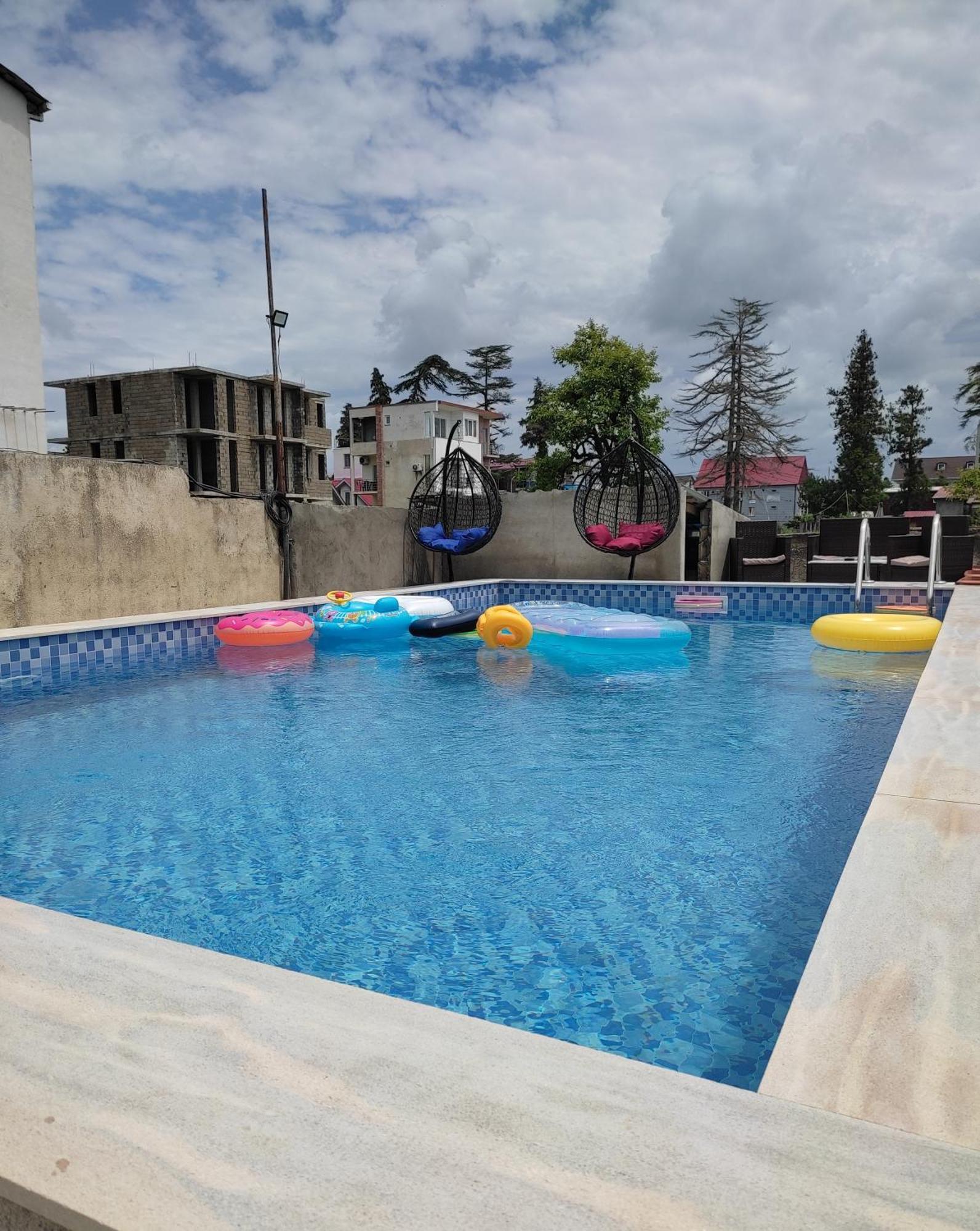 Tornado Hotel Ureki Zewnętrze zdjęcie